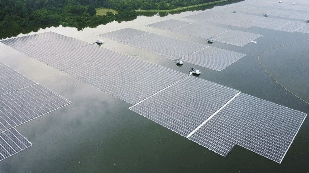 Singapura instala uma das maiores usinas de energia solar do mundo