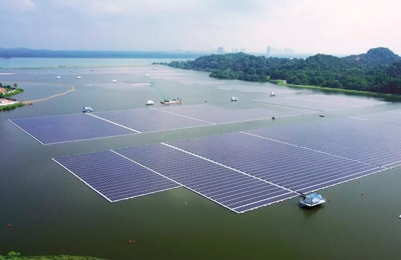Singapura instala uma das maiores usinas de energia solar do mundo