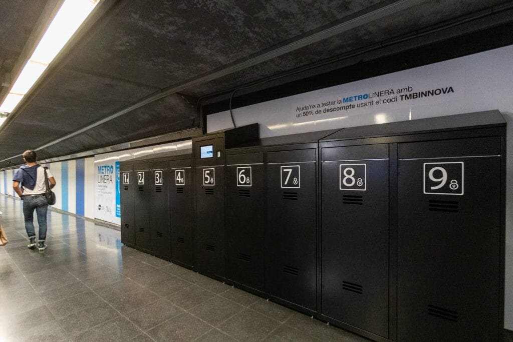 metrô de Barcelona transforma energia dos freios em energia elétrica